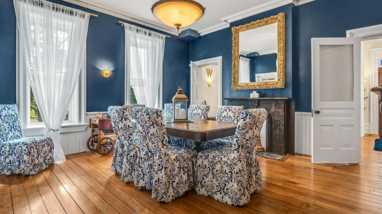 The Woodbridge House Hotel Kingsville Eksteriør billede